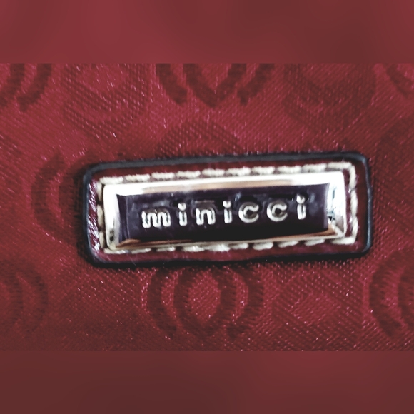 NWOT MINICCI RECTANGULAR PURSE IN DEEP RED - Picture 4 of 5